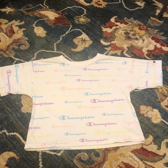 Champion Other - Allover Logo Crop Boxy Tee